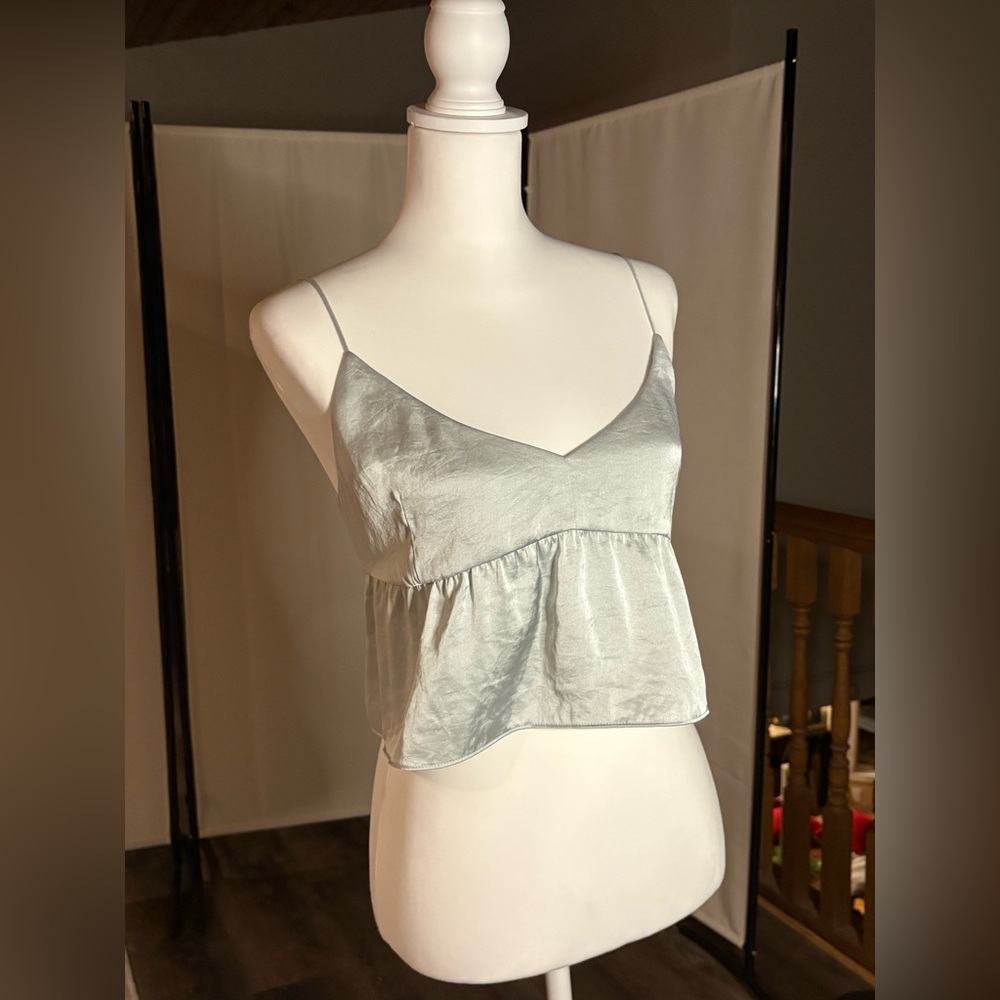 Aritzia | Wilfred light blue satin top